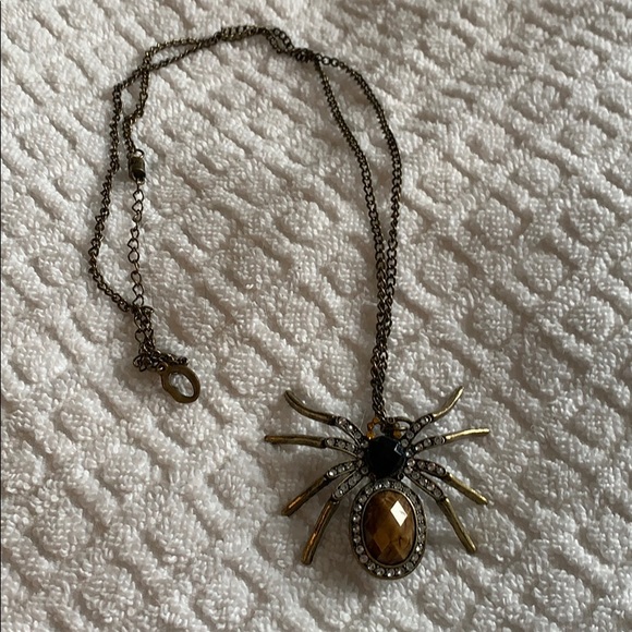 Spider pendant necklace - Picture 1 of 2